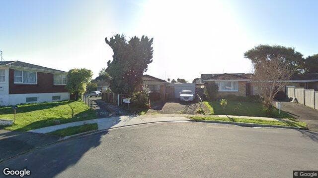 2/8 Hooker Place