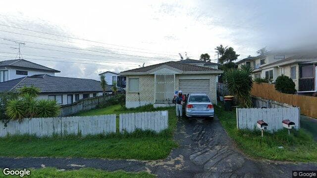 4/10 Lowburn Place