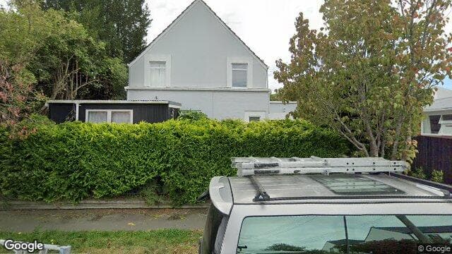 79B Clare Road