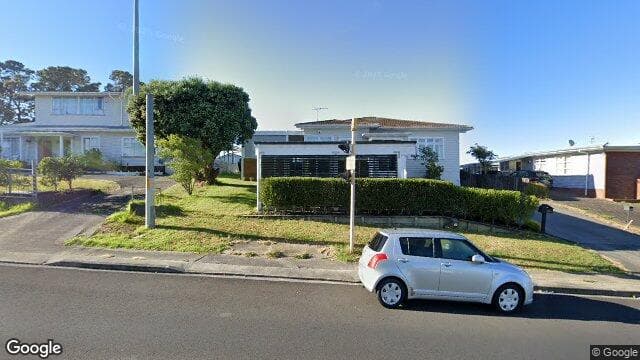 Street view of 372A Hillsborough Road