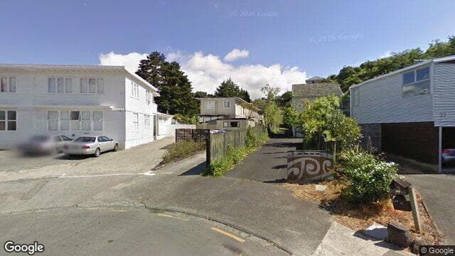 2/16 Shirley Rd