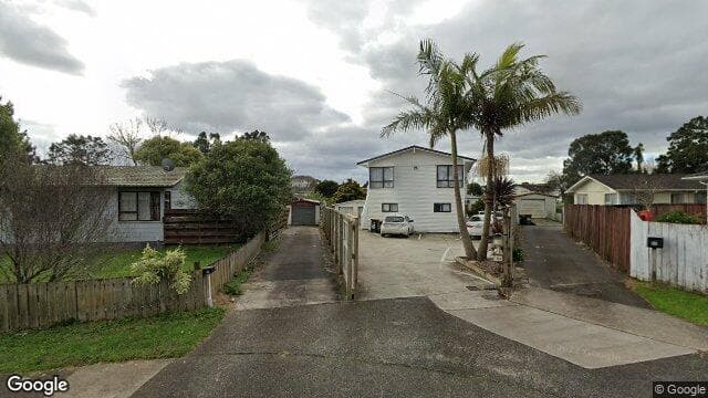 18A Heathberry Close