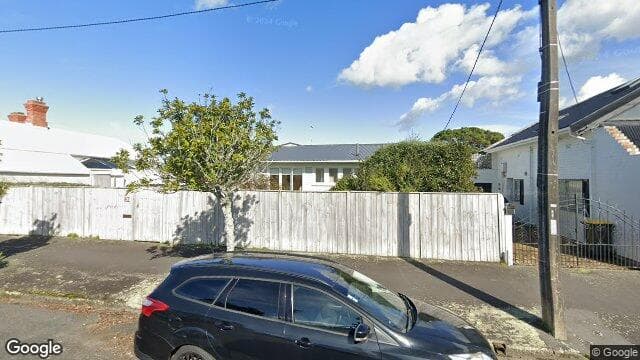5e/62 Queen St