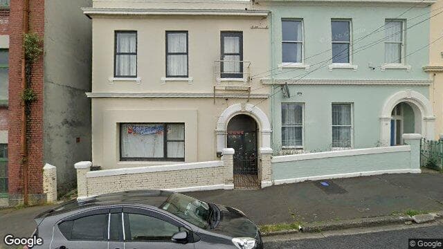 17A Hope St