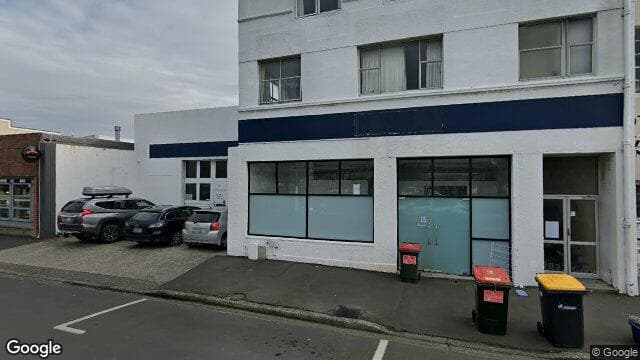 15 Anzac Ave