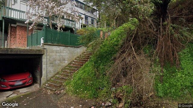 9 Mortimer Terrace