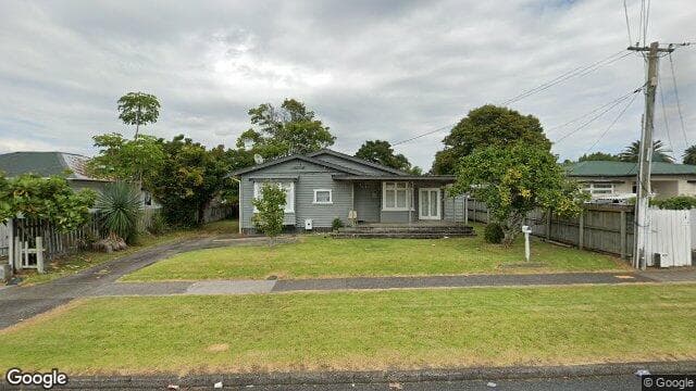6 Viola Ave