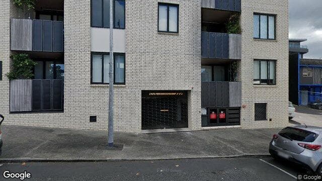 405/23A Pollen Street