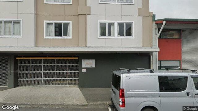 609/12 Martin Sq