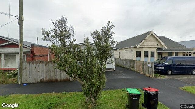 6 Calder Street