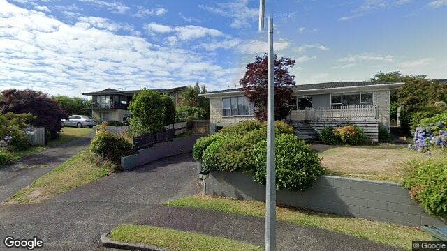 8 Ashby Place