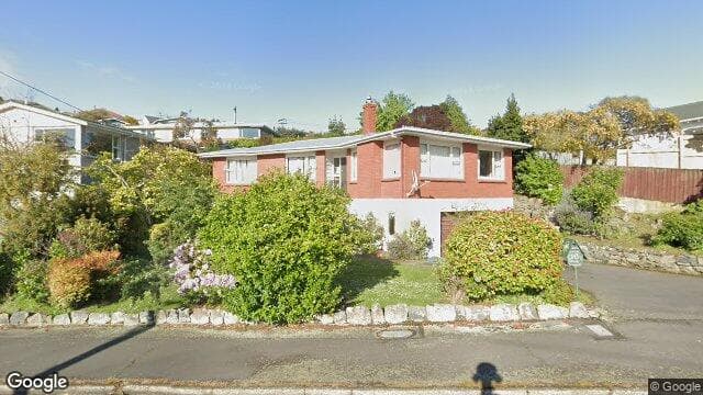 16 Milburn Street