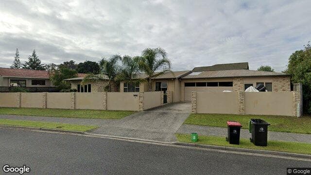 Street view of 10 Pacific View Rd