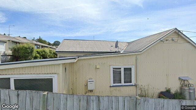 2 Wairoa St