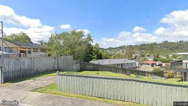 Street view of 62 Aniseed Grove