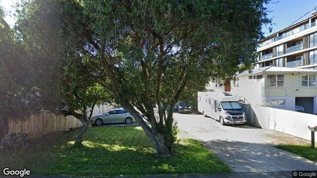 8A Burns Avenue