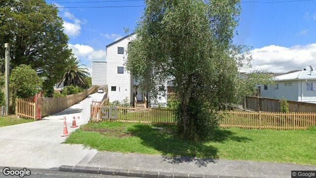 B/50 Kelman Road Kelston Waitaikere City