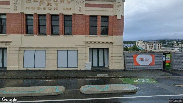 5 Anzac Avenue