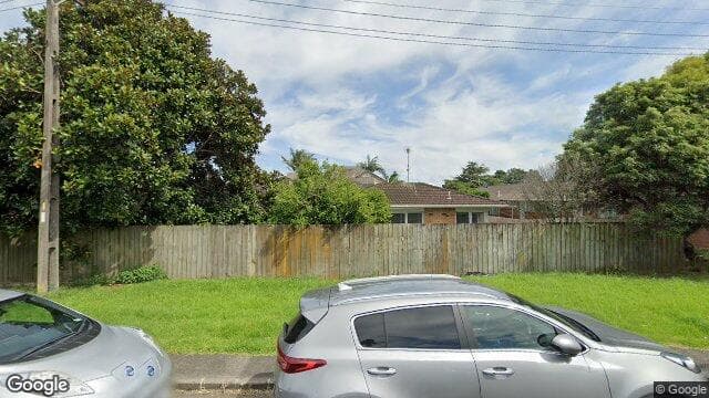 2/126 Marua Rd