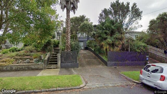 23 Sefton Avenue