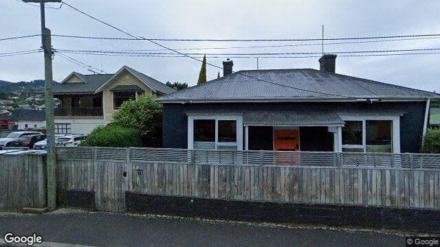 22 Buccleugh St