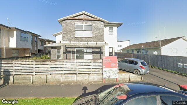Street view of 3/16 Hogan St