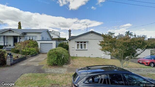 21 Joffre Street
