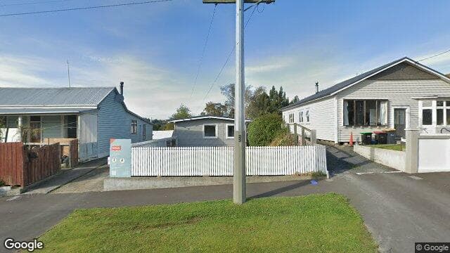 33 Glenelg Street