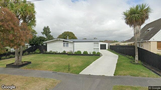 27 Wayside Ave