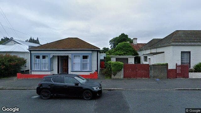 6 Chambers St