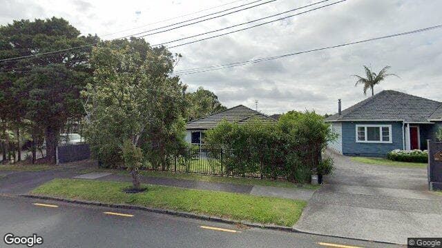 10/10A Wilkinson Road