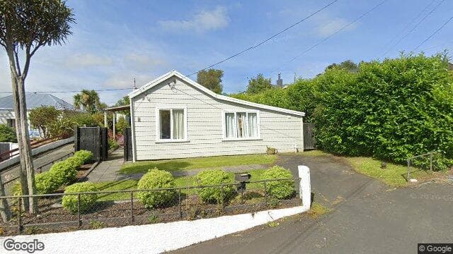 97 Shetland St