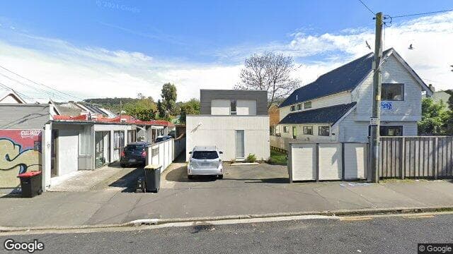 Street view of 450A Leith St