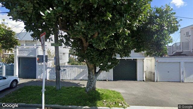 32A Upland Road