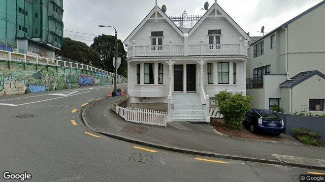 Street view of 148 Ghuznee Street