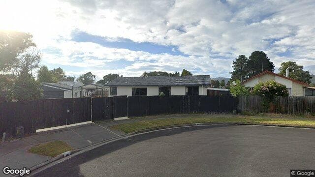 26 Taranui Pl