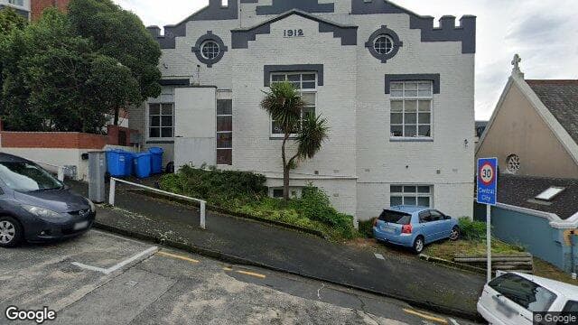 2 View Street