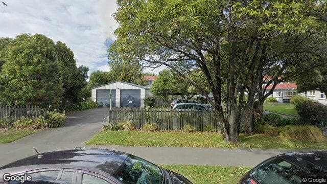 Street view of 2 3/901 Colombo St