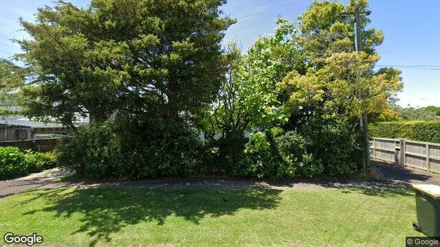 29 Tamaki Bay Drive