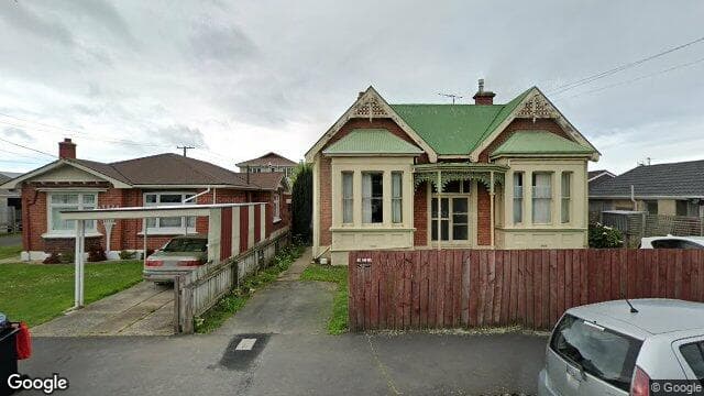 Street view of 1/131 Macandrew Rd