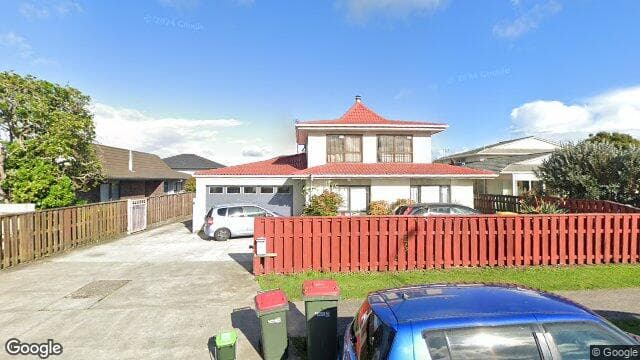 47 Sandspit Rd