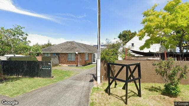 2/249 Marua Rd