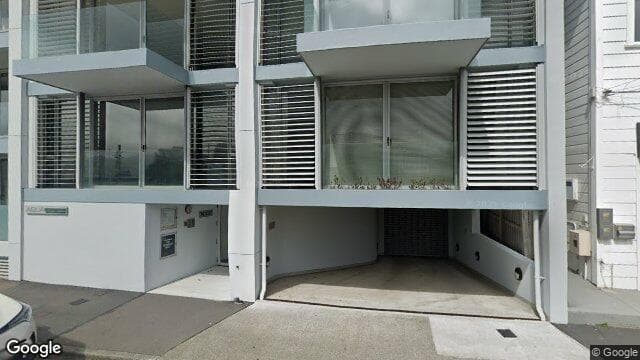 11/74 Oriental Parade