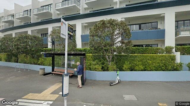 Street view of 4i/220 Victoria St W