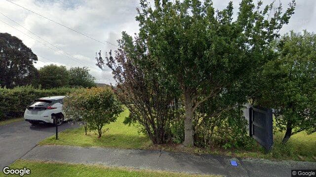 40 Allenby Avenue