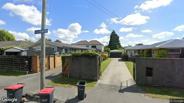35 Hanrahan St