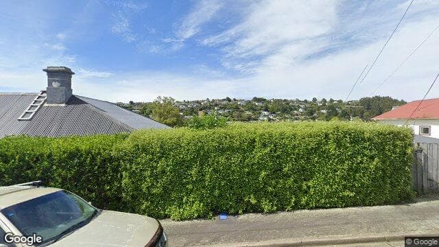 15 Chapel St