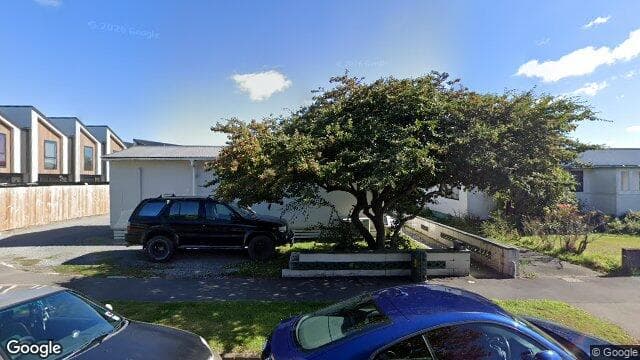 6 Tonga Place