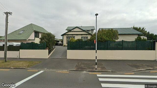 100 Hawke Street