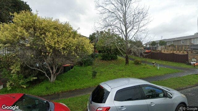 15 La Perouse St